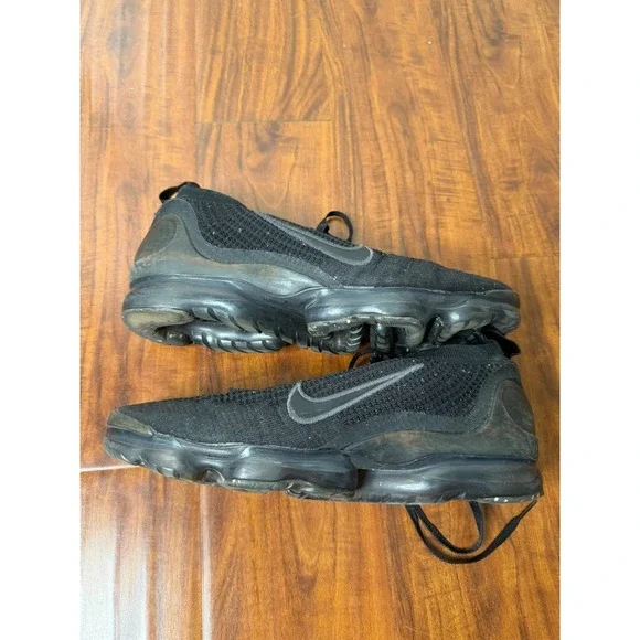 Nike Air VaporMax 2021 Flyknit Shoes Mens Size 11 Black Knit Sneakers DH4084-001 - Picture 4 of 7